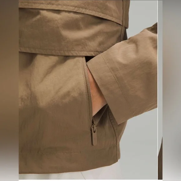 Lululemon Always Effortless Jacket
Artifact - Picture 5 of 14